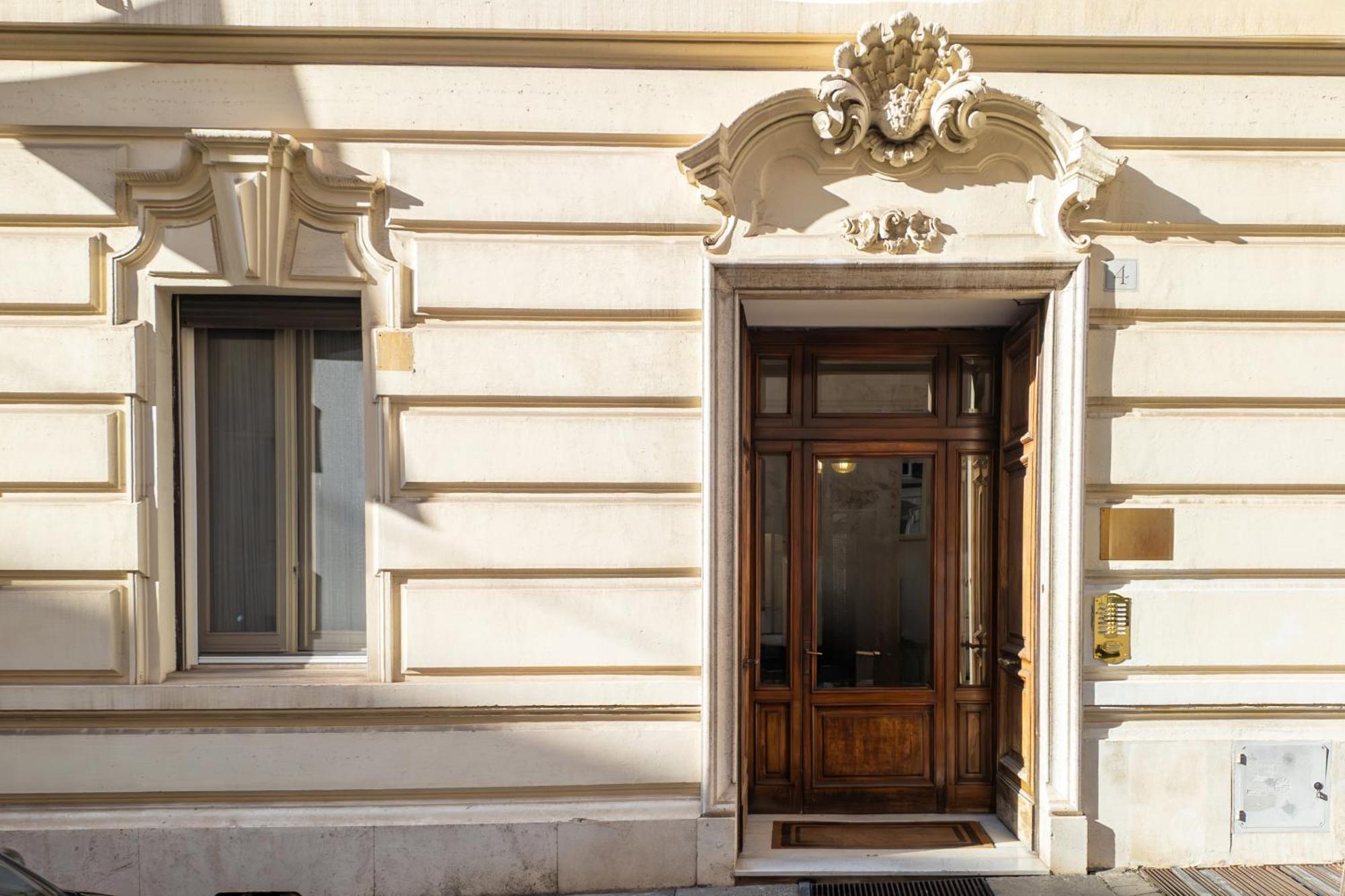 C3 Top Class Apartment, 2 Camere Da Letto, 2 Bagni, Giardino Distante 15 Minuti A Piedi Da Fontana Di Trevi Rom Eksteriør billede